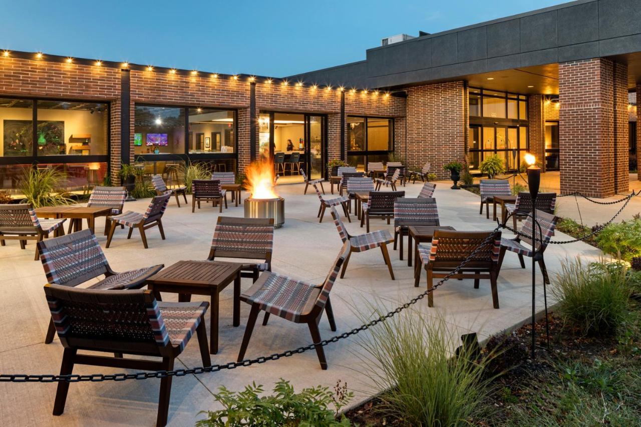The Highlander Hotel, Ascend Hotel Collection Iowa City Dış mekan fotoğraf